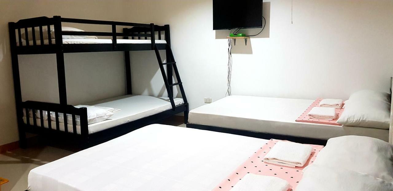 Amelia Homestay Puerto Princesa Exterior photo