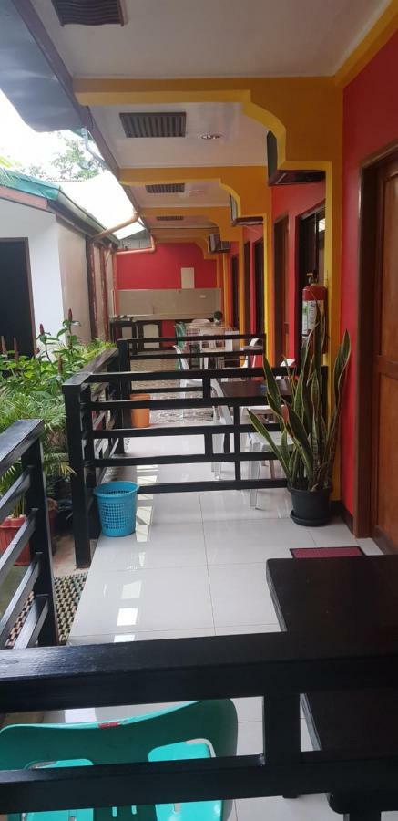 Amelia Homestay Puerto Princesa Exterior photo